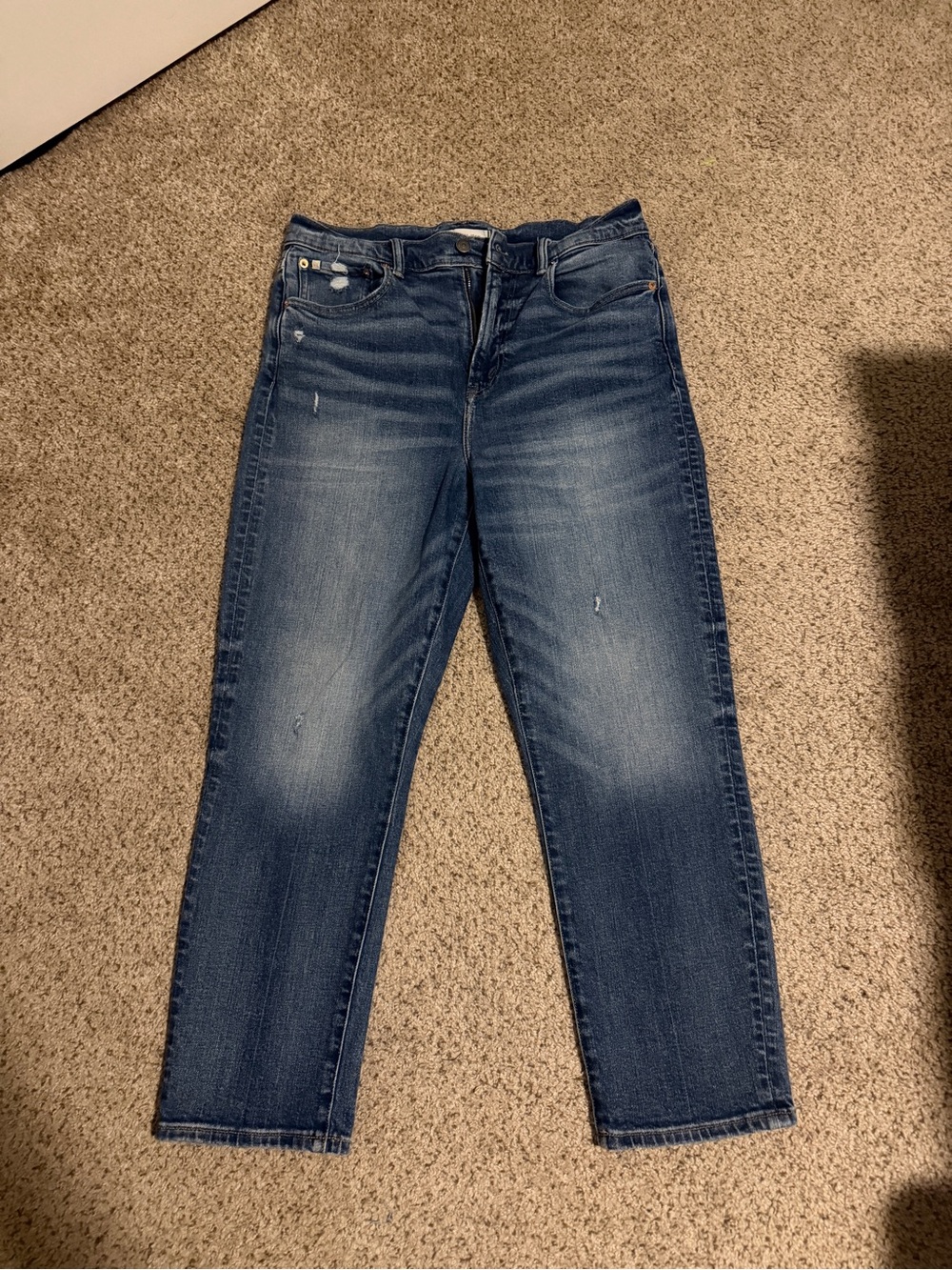 American Eagle Outfitters Mom Jeans